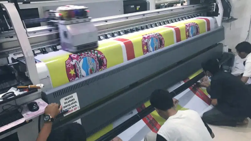 mesin cetak spanduk dan banner