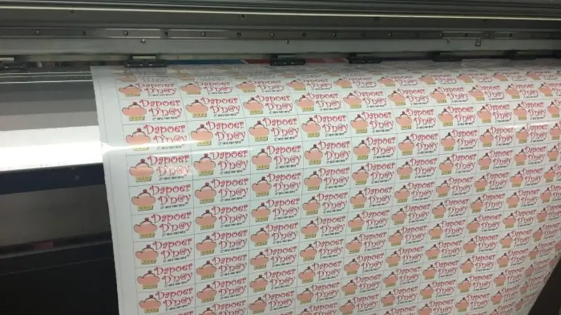 Laminasi stiker