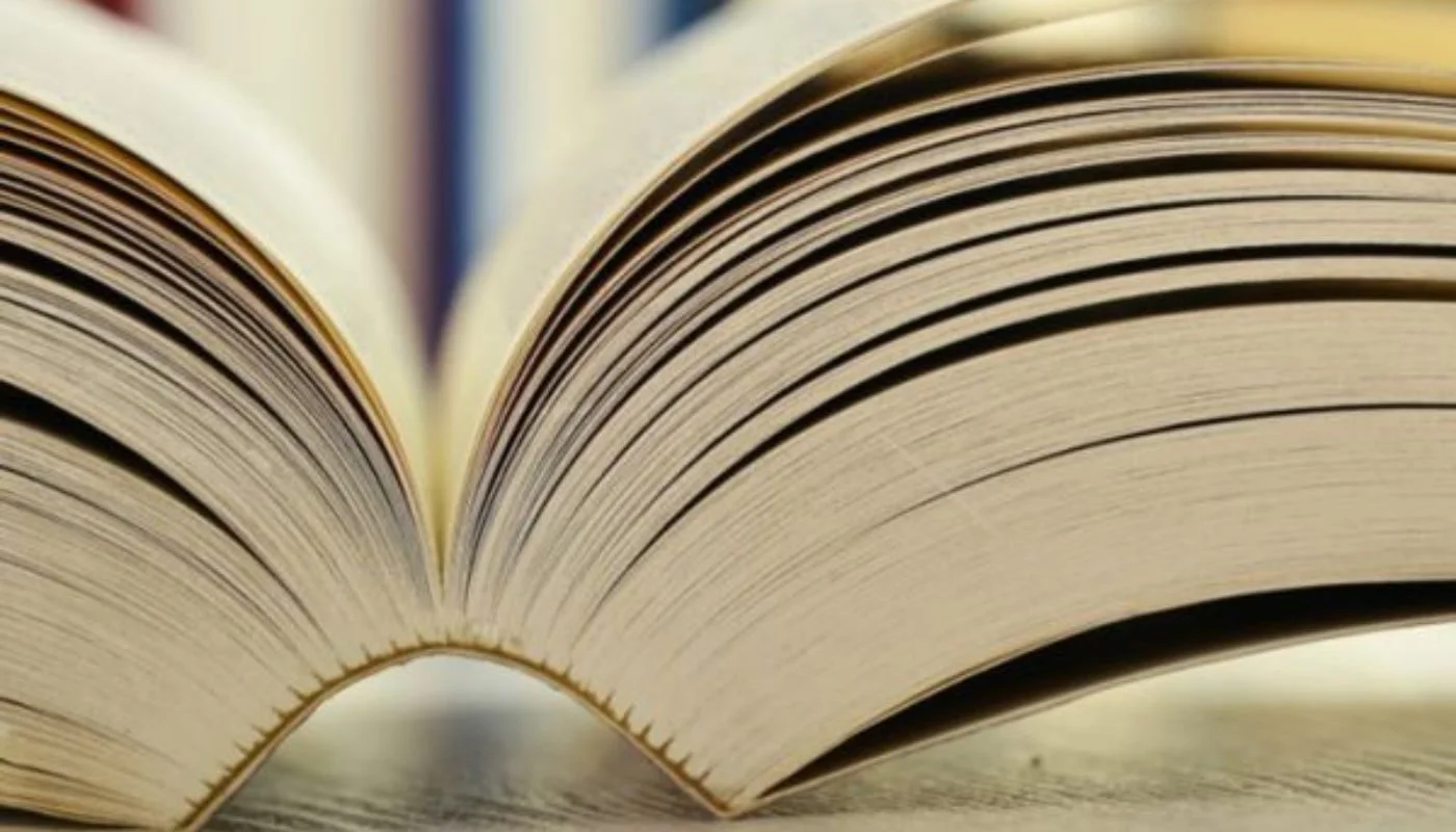 jilid buku jahit benang
